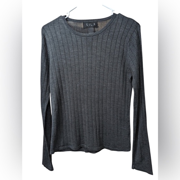 SILX gray ribbed pullover 100% pure silk , super soft NWOT Size Medium crewneck - Picture 1 of 6